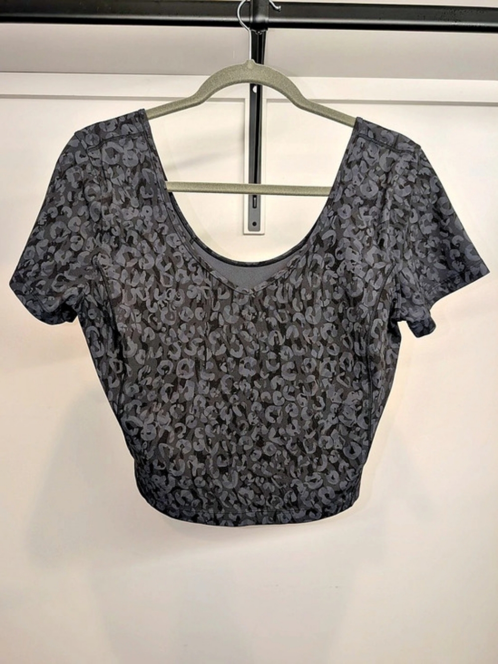 lululemon Align T-Shirt Crop Top in Black & Gray